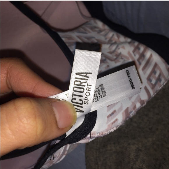 VS sports bra - Picture 4 of 4